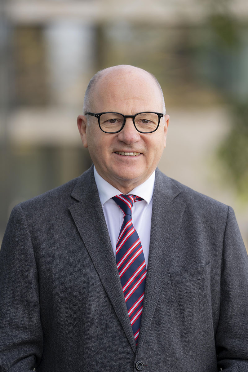 Prof. Dr. med. Stephan Roth, Wuppertal